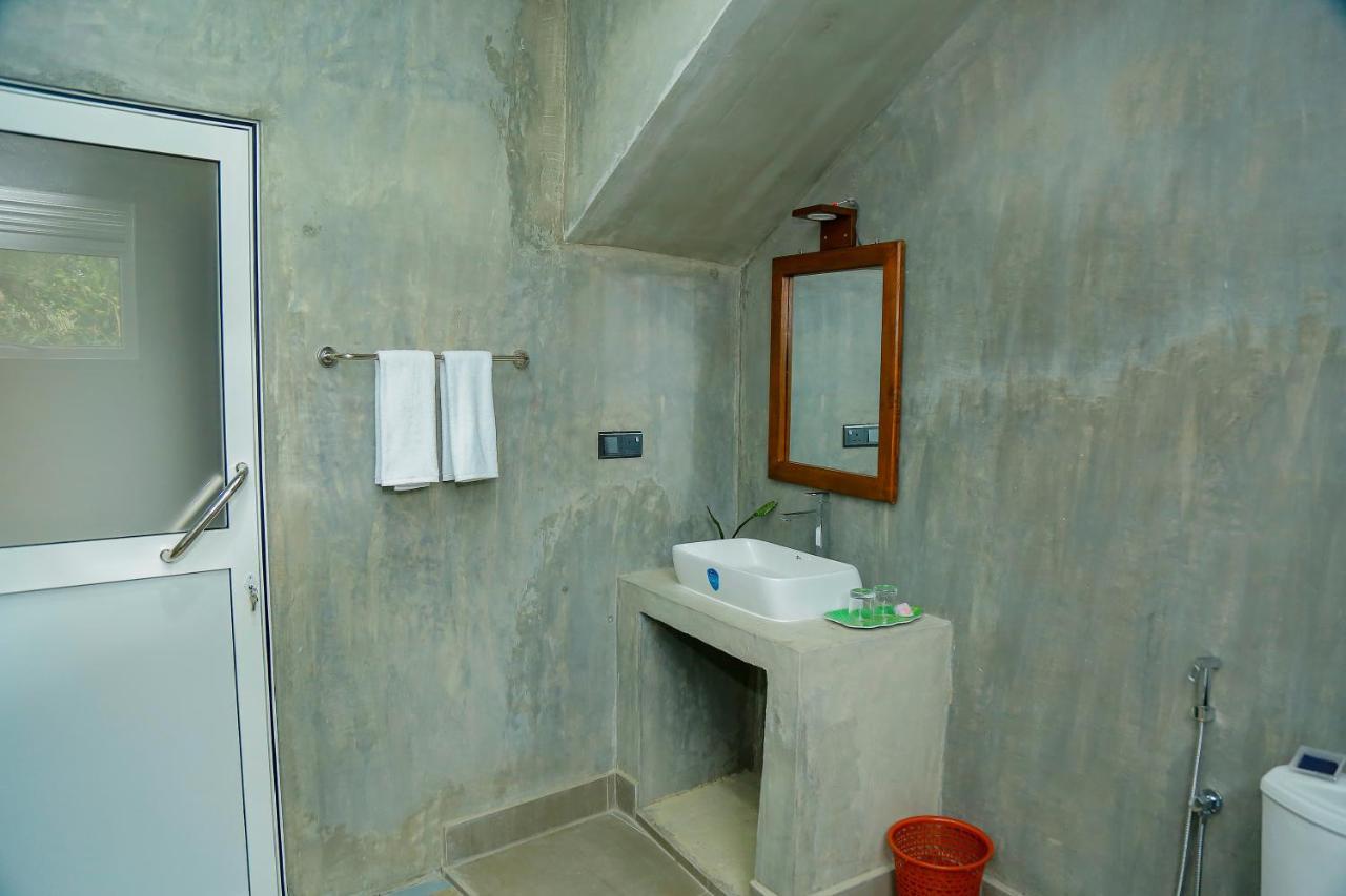 Kurulu Garden Hotel อาฮังกัลลา ภายนอก รูปภาพ